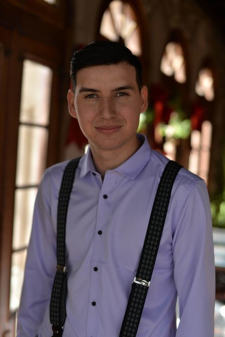 Misael Aispuro erwachsene perfekte archiv