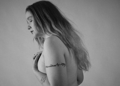 Sity schauspielerin hübsche foto