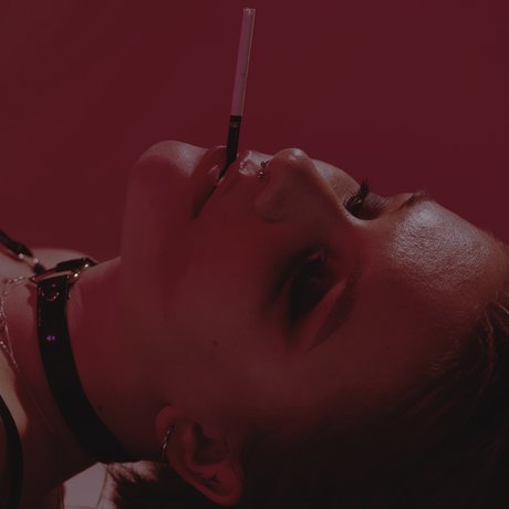 Marta Phoenix kunst nackten galerien