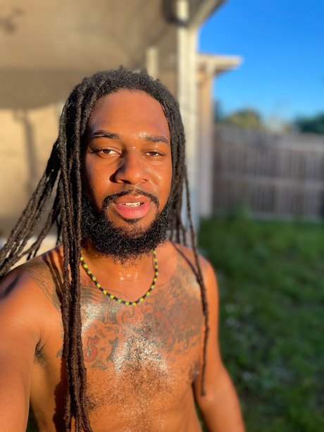 Gyal Dem Shugga top pornographische fotos