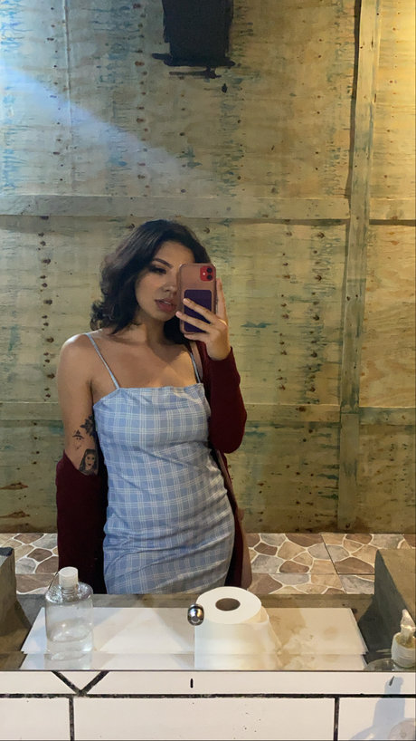 Miri Pontes model akt galerien