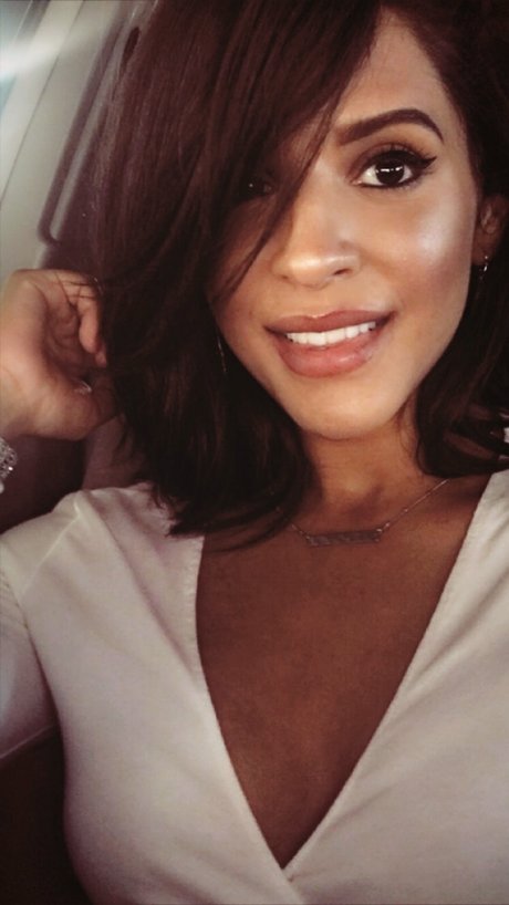 Sexy brunette schauspielerin top galerie