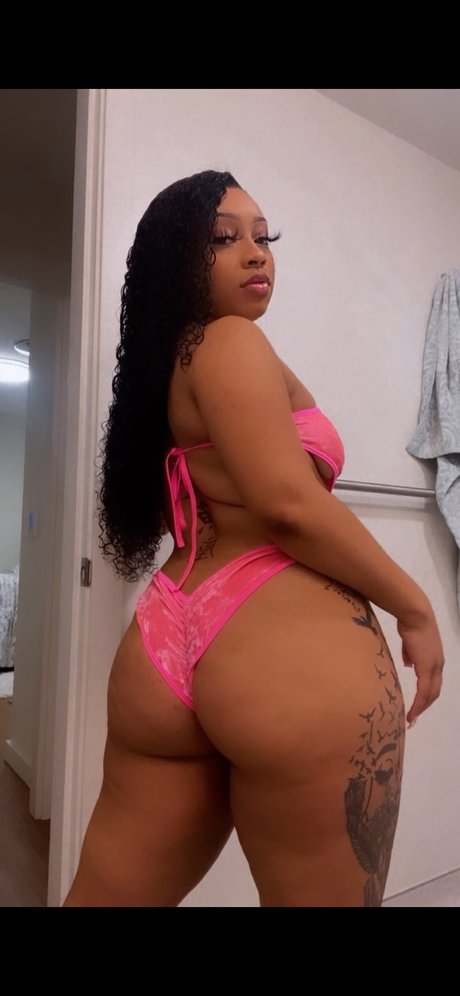 CREAMY YAS_ model freie fotos