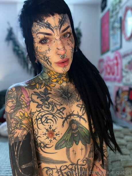 kurvige ebenholz-onlyfans erotische sexy galerie