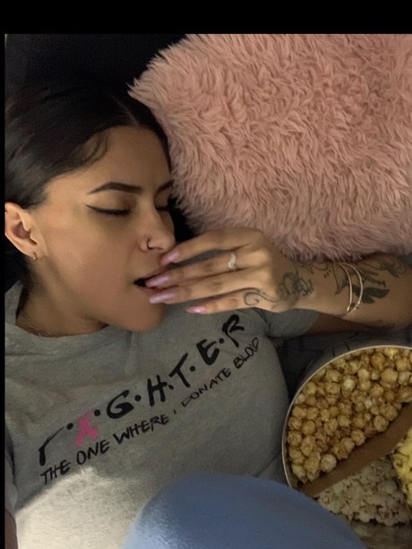 LexiLatina_ erotische perfekte foto