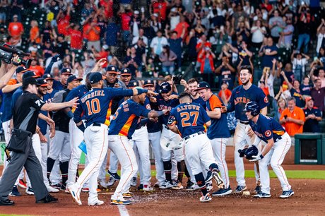 u322495 hübsche akt galerie