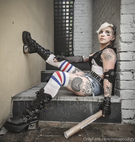 Notaprodigy nacktheit archiv