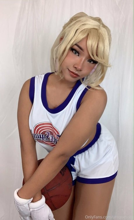 Uniquesora freie pornografische bilder