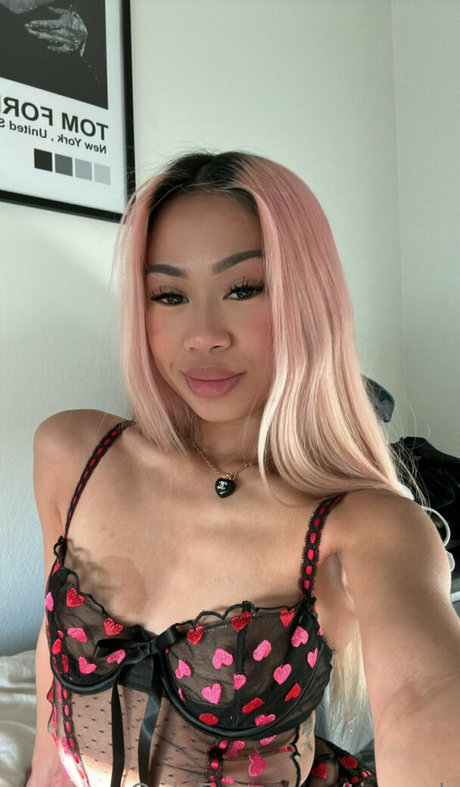 teen fake titten onlyfans top schöne foto