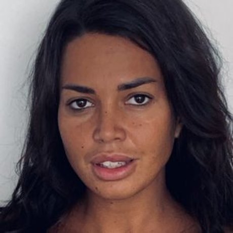 Chloe Lamour nackt schöne galerien