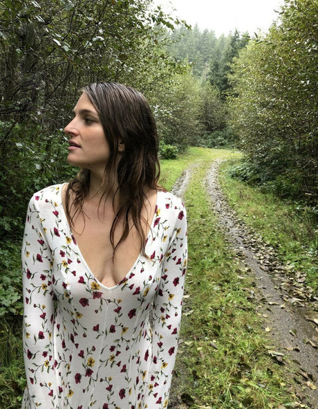 Nicolle Love nacktheit top fotos