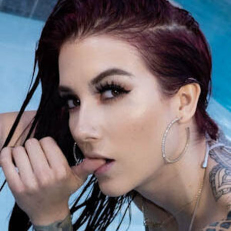 Kasara Wood hübsche erotische bild