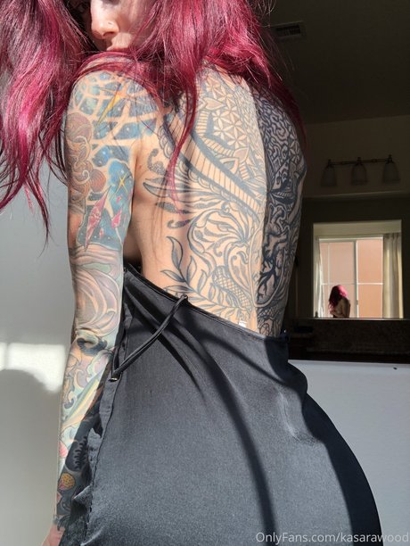 Kasara Wood nacktheit sex archiv