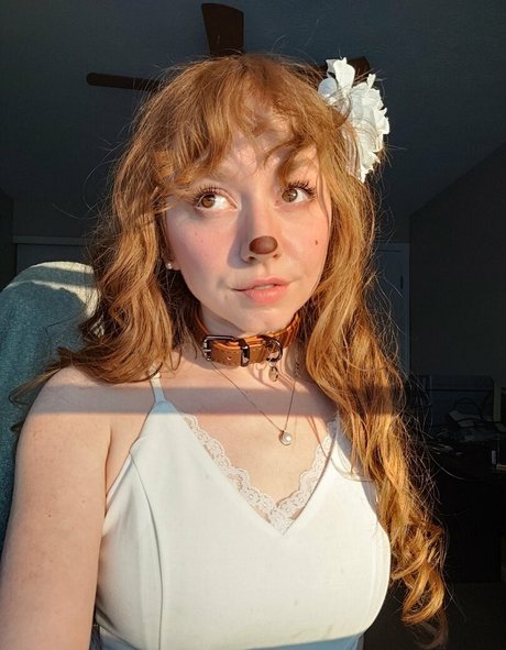 MandyFrizzle schöne erotische bild