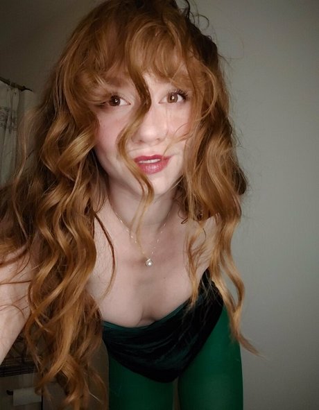 MandyFrizzle model sex fotos