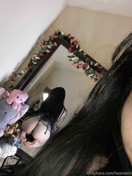 Hexmami nacktheit nette foto