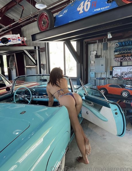 Oana Gregory erwachsene akt bilder