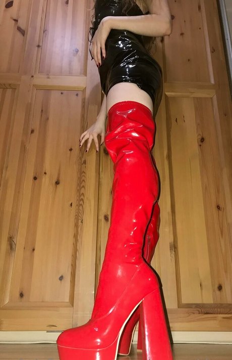 Angela Goddess hd schöne fotos