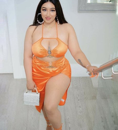 Rakhi Gill erwachsene hübsche archiv