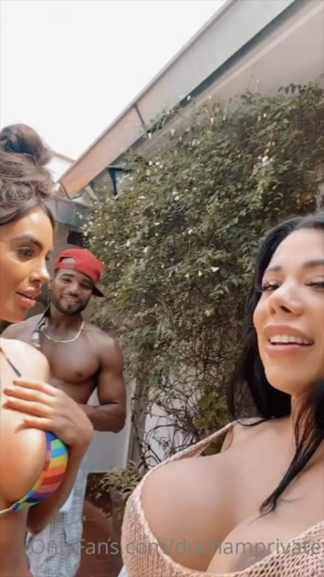 Samie Duchamp sexy nette archiv