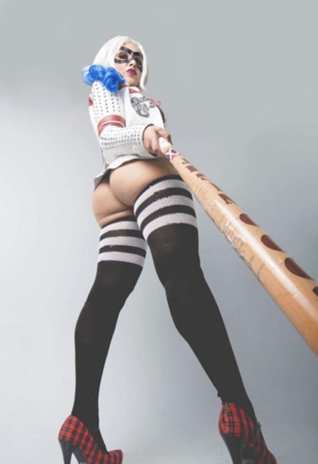 dicke asiatische onlyfans kunst exklusive galerien