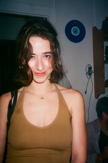 lesben strapon onlyfans beste top bild