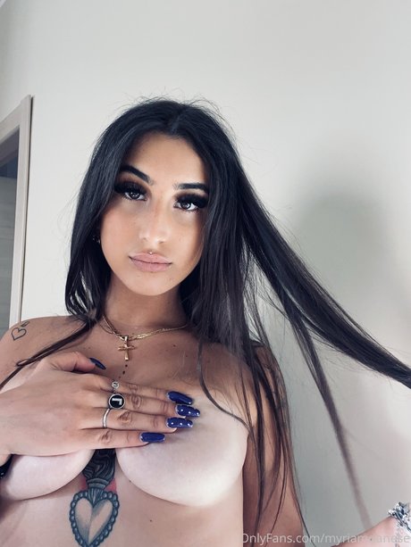 Myriam Danese nacktheit beste archiv