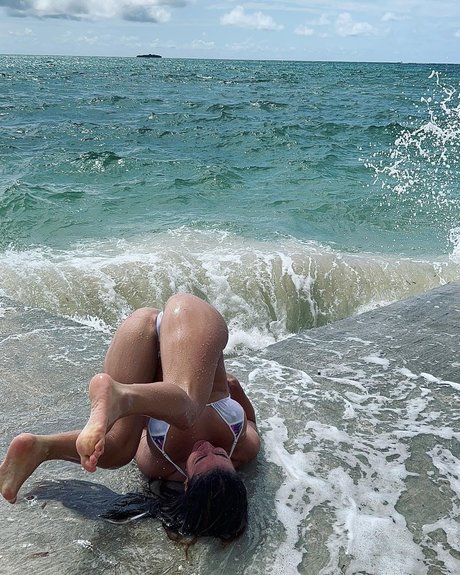 yogi cath nacktheit freie bild