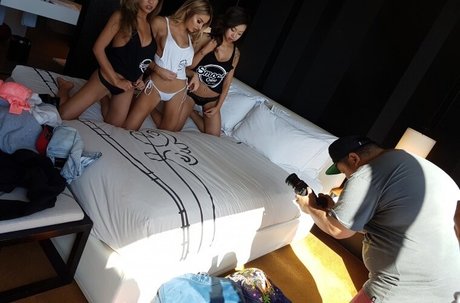 kurviges mädchen von nebenan nur fans heiße exklusive foto