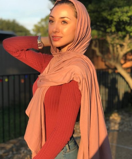 bxbbymaya freie sex bild