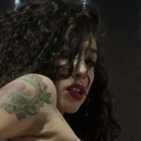 Kitzia Suarez erwachsene beste foto