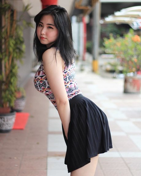 Bree Wales Covington hübsche pornografische fotos