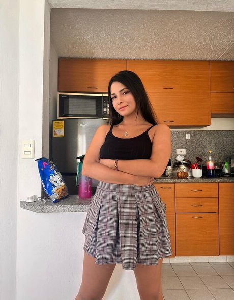 Annie Guzman perfekte porno bild