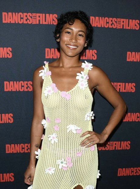 Sydney Park porno nackt fotos