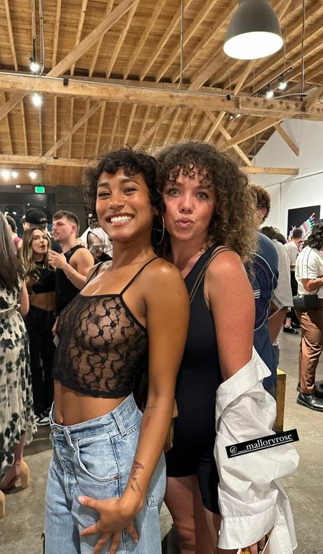 Sydney Park top nackt bild