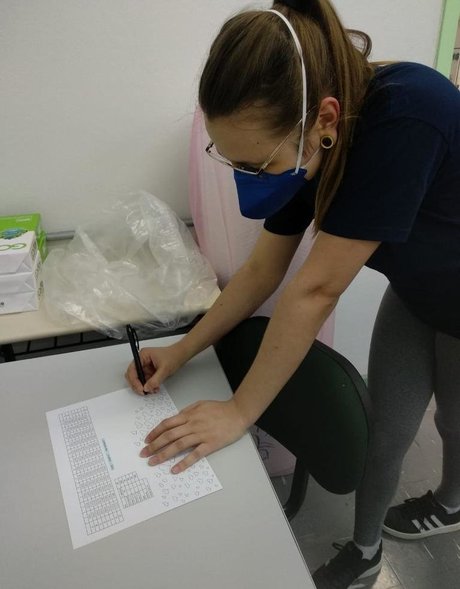 Ana Karolina Eisen model freie bild