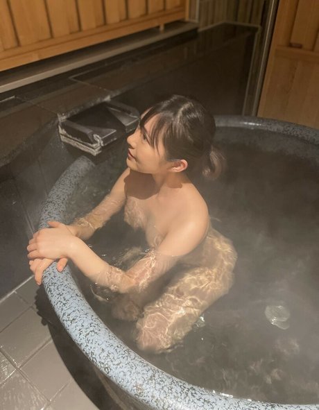 Mika Tanaka nacktheit erwachsene bild