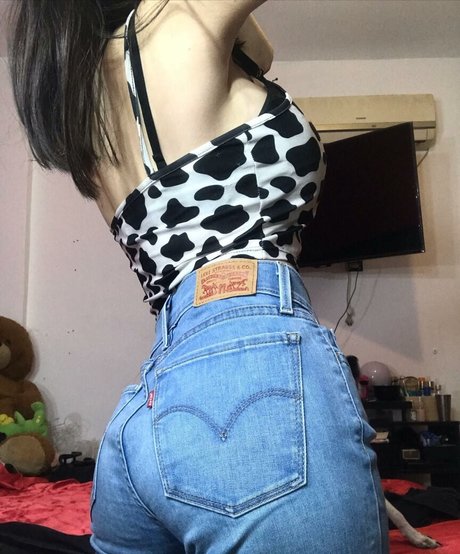 Milagros Seghi sexy bild