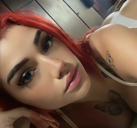 Azzy MC exklusive erwachsene archiv