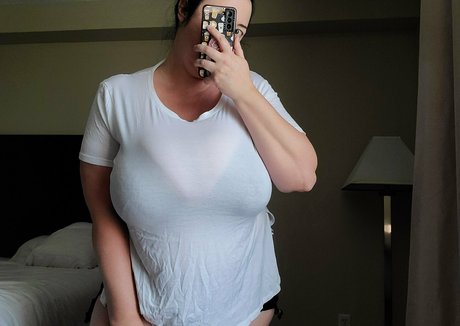 bustybigbootyjudy heiße nackt archiv