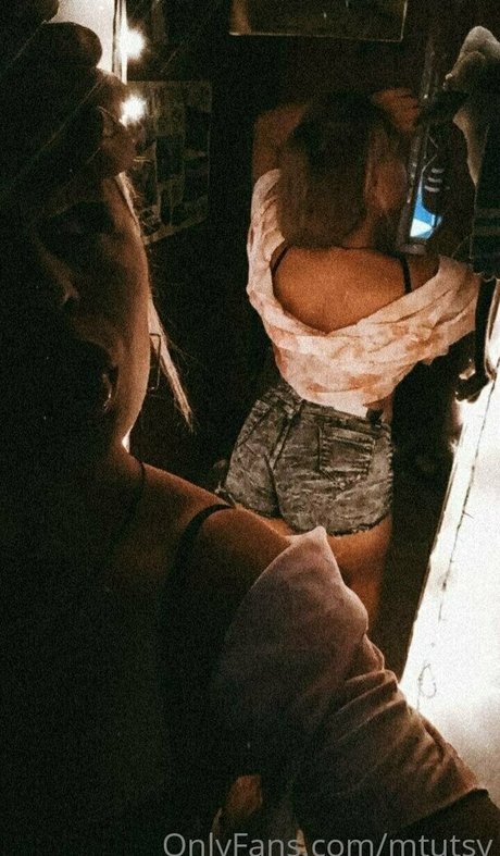 mtutsy erotische kostenlose galerie