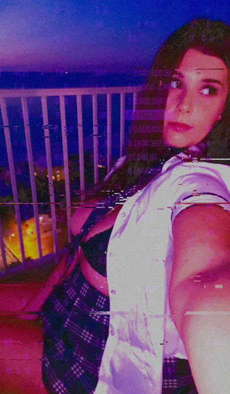 Cyber tits freie nackten foto