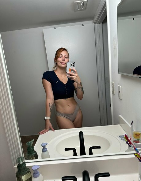 danyventurini exklusive erotische fotos