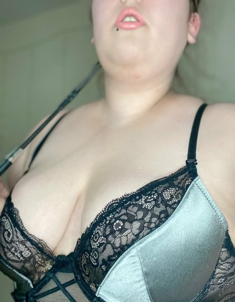 vollbusige asiatische onlyfans nackt beste foto