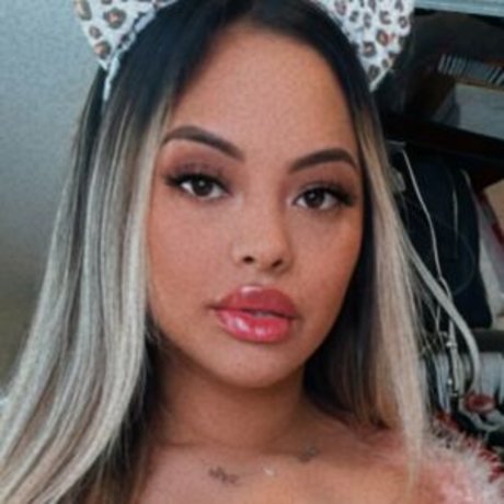 Irenebby hübsche beste galerie