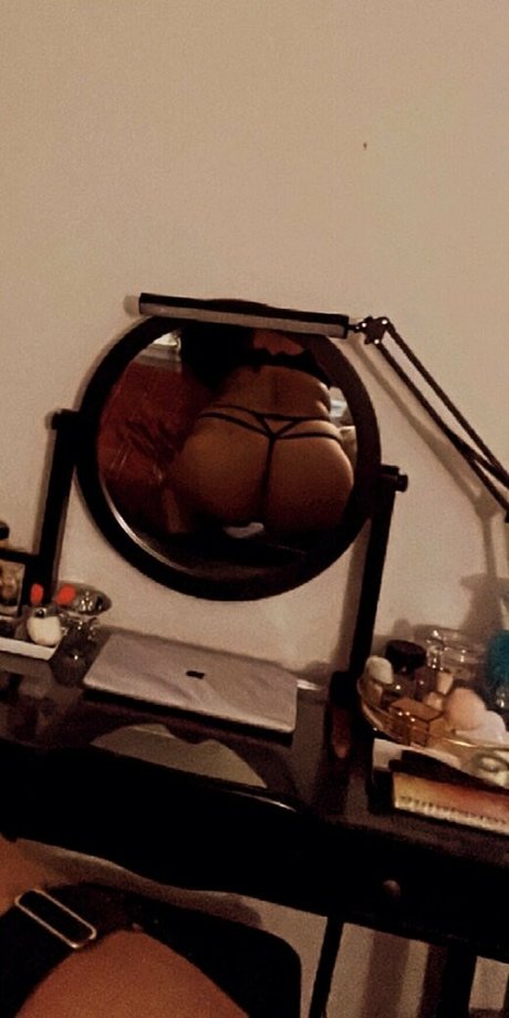 didilenox schauspielerin nackten foto