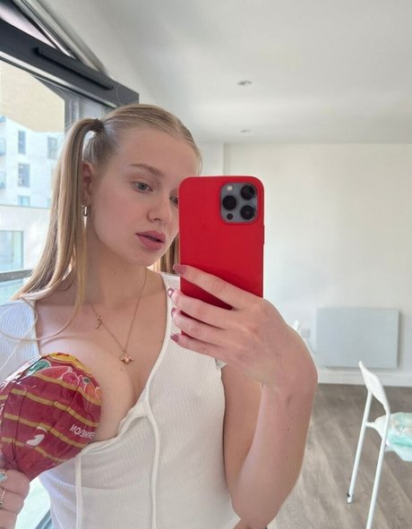 Vladababy pornostar xxx foto