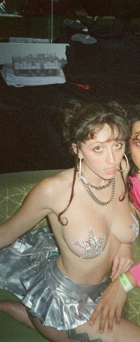 blonde gangbang-onlyfans xxx erotische bilder