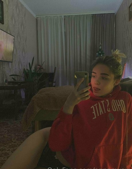 annamyaw nacktheit bild