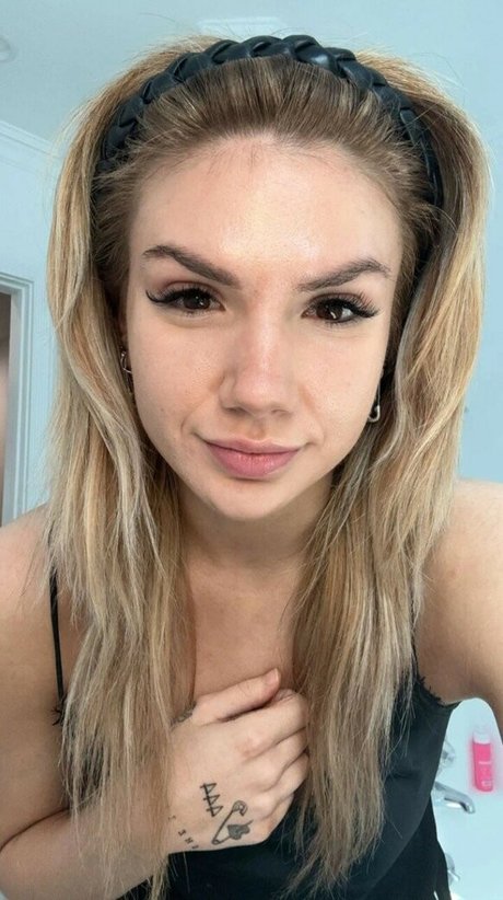 Baileyspinn erotische nackt galerie